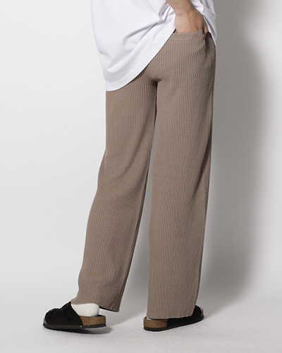 High Gauge Light Knit Pants