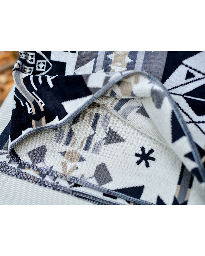 Snow Peak × Pendleton Towel Blanket